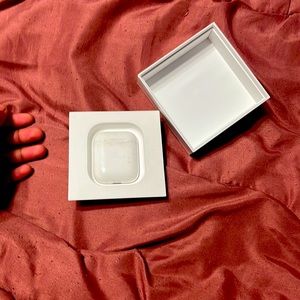 The 2019 Airpods.